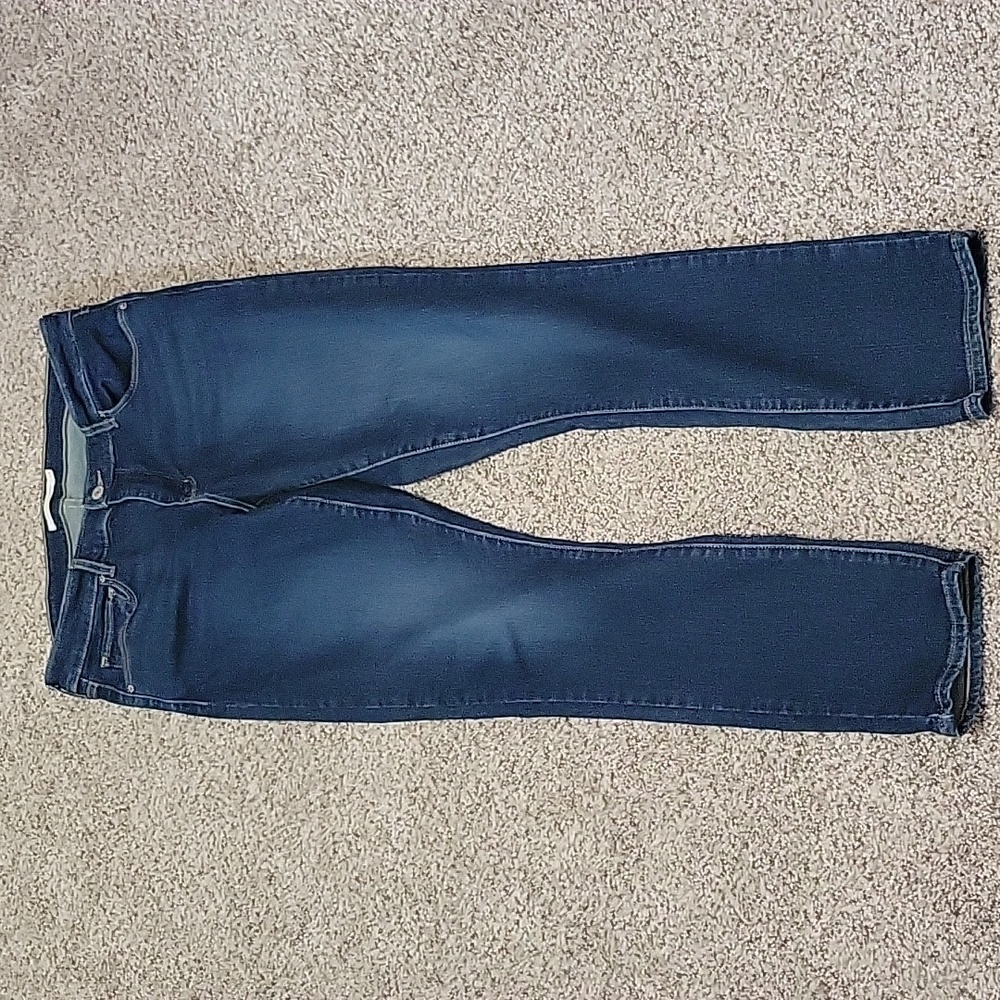 Levi's Classic Skinny Jeans